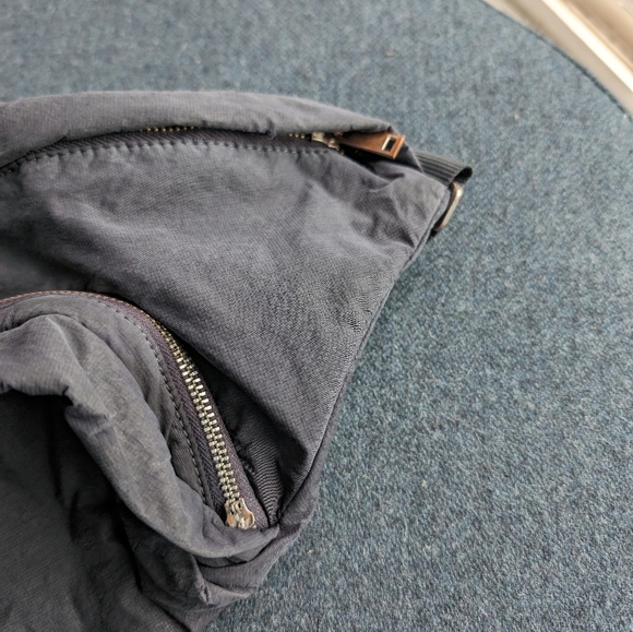 COS crossbody bag - Picture 2 of 6